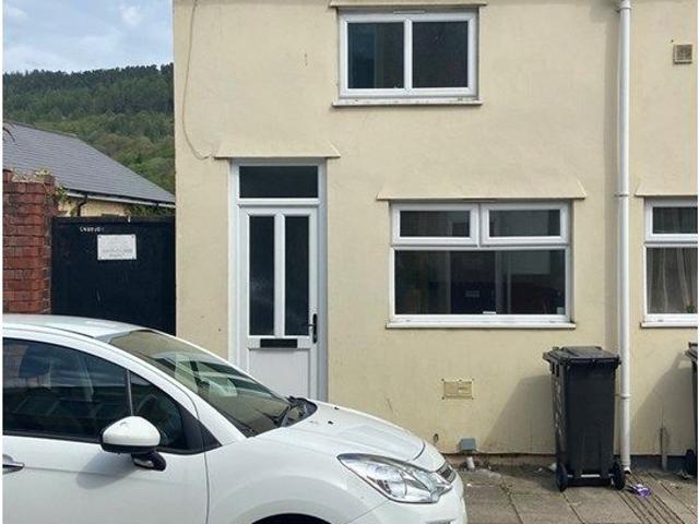 House for rent in Aberfan, Wales