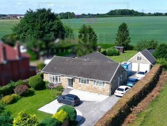 House for sale in Stanley