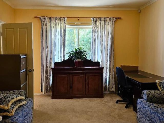 Room for rent in Horseshoe Creek, South Australia