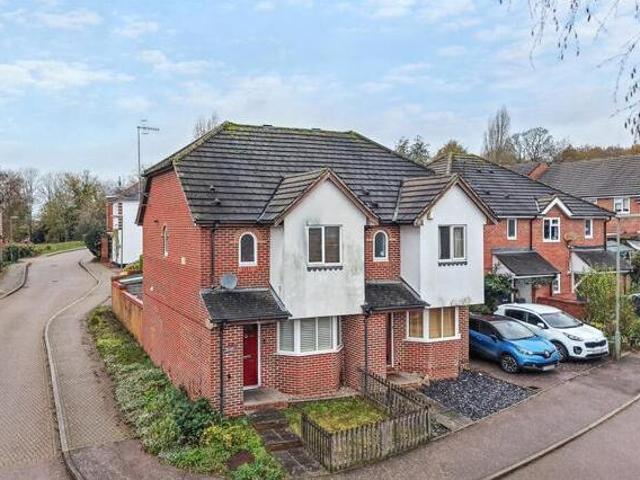 House for sale in Meadvale, Red Hill