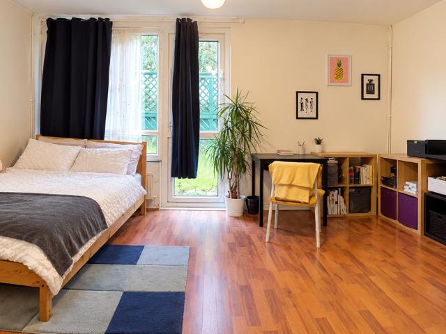 Apartment for rent in Evelyn Estate, Greater London