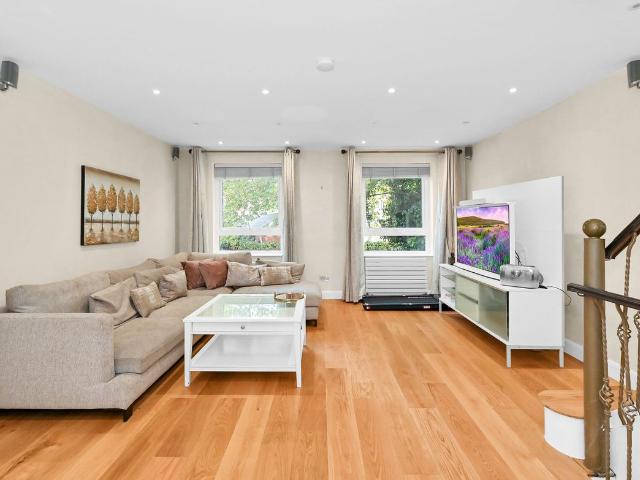 House for rent in Kensal Town, Greater London