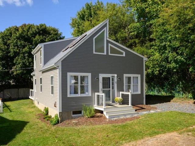 House for sale in White Horse Beach, Plymouth