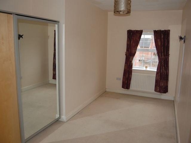 Apartment for rent in North Meols, Roby Mill