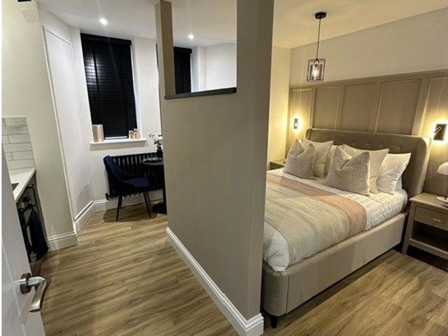 Room for rent in Phippsville, Northampton