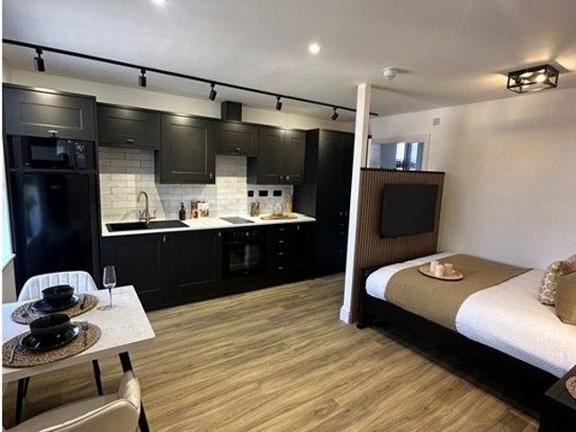 Room for rent in Phippsville, Northampton