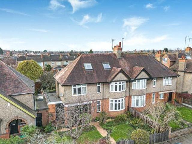 House for sale in Northampton, Northamptonshire