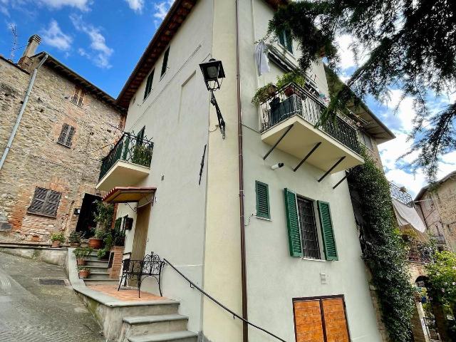 Villa Indipendente in vendita a Deruta, Perugia