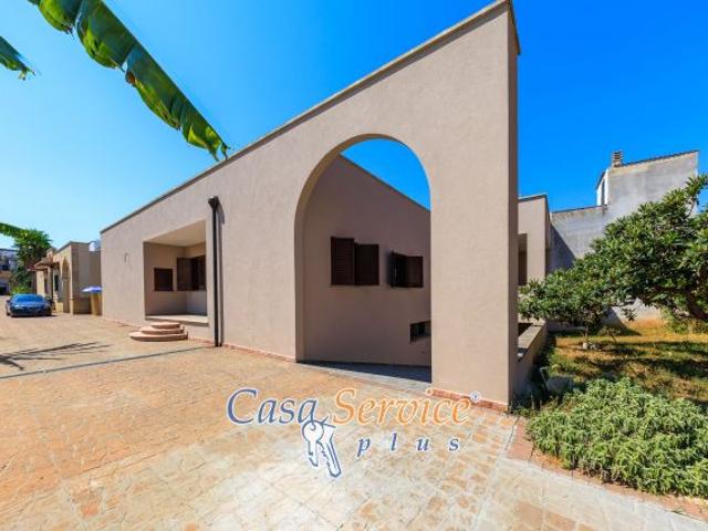 Villa Indipendente in vendita a Puglia, Lecce