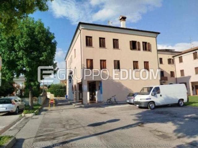 Appartamento in vendita a Loria, Veneto