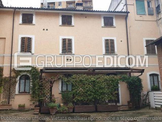 Monolocale in vendita a Terni, Umbria