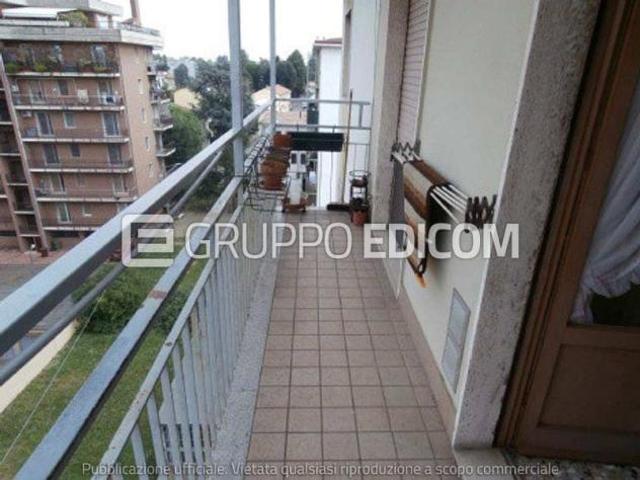 Monolocale in vendita a Gallarate, Varese