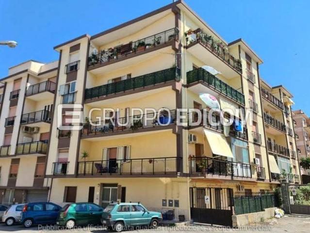 Appartamento in vendita a Calabria, Reggio Calabria