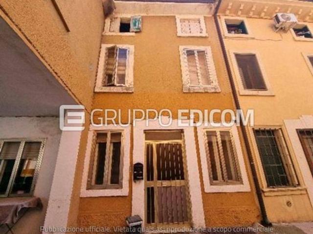 Appartamento in vendita a Villafranca Di Verona, Veneto