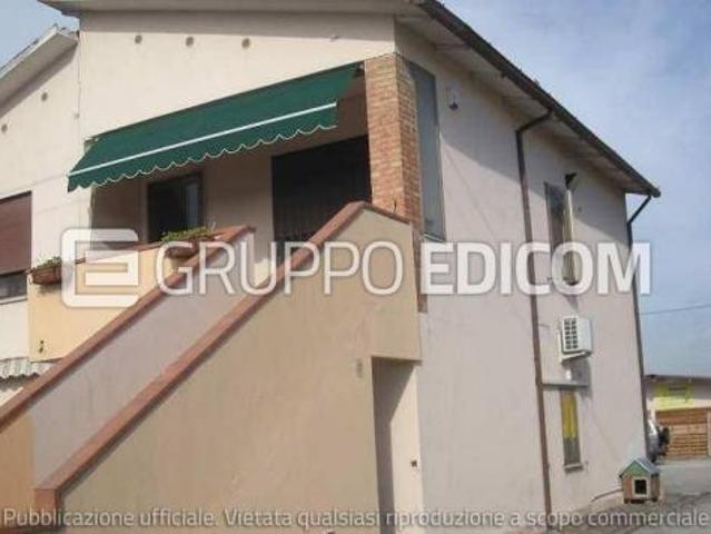 Appartamento in vendita a Crespino, Veneto