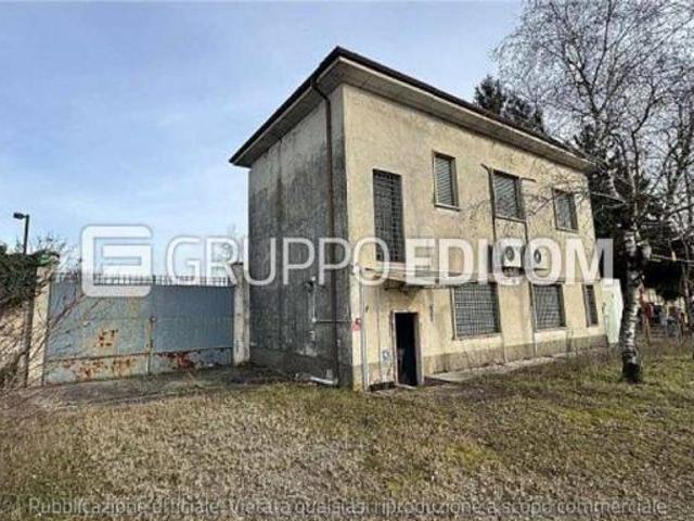 Monolocale in vendita a Lonate Pozzolo, Lombardia