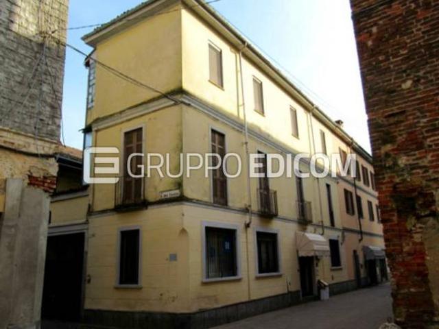 Monolocale in vendita a Mortara, Lombardia