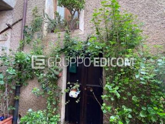 Monolocale in vendita a Narni, Umbria