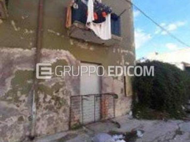 Monolocale in vendita a Augusta, Siracusa