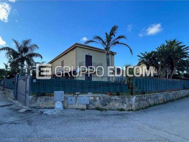 Villa Indipendente in vendita a Carini, Sicilia
