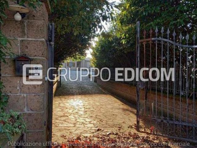 Villa Indipendente in vendita a Salcito, Molise