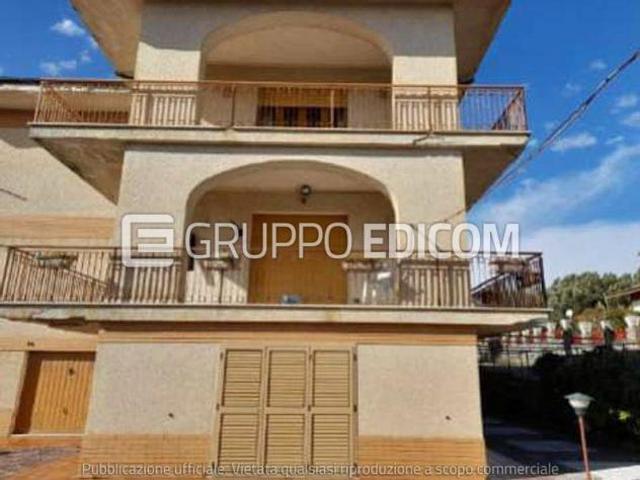 Villa Indipendente in vendita a Calabria, Cosenza