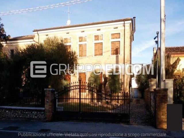 Villa Indipendente in vendita a Fonte, Altivole