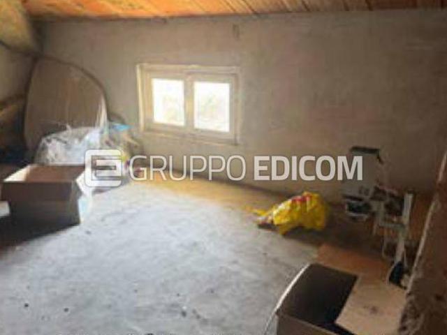 Villa Indipendente in vendita a Broni, Lombardia