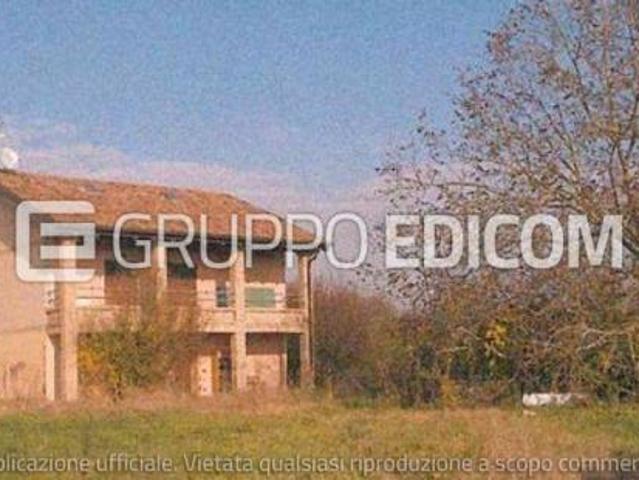 Villa Indipendente in vendita a Unione Terre e Fiumi, Macchiavella
