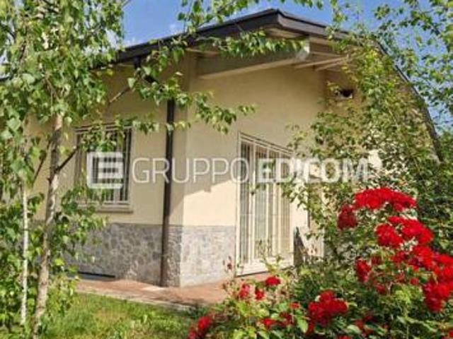 Villa Indipendente in vendita a Senaghino, Senago