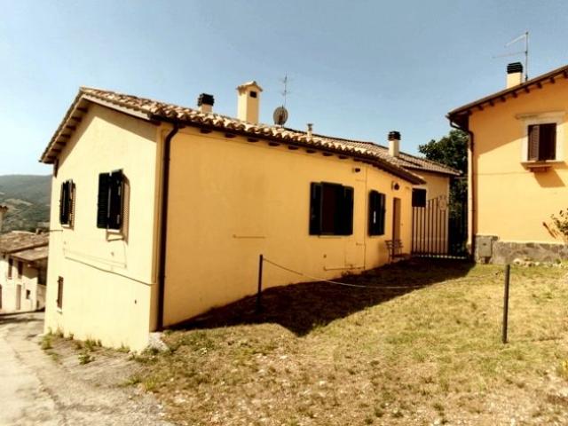 Appartamento in vendita a Preci, Umbria