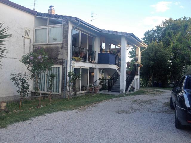 Villa Indipendente in vendita a Pollutri, Abruzzo