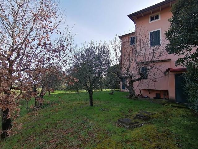 Villa Indipendente in vendita a Marsciano, Umbria