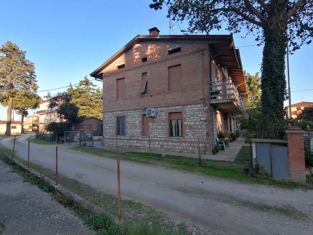 Villa Indipendente in vendita a Papiano Stazione, Marsciano
