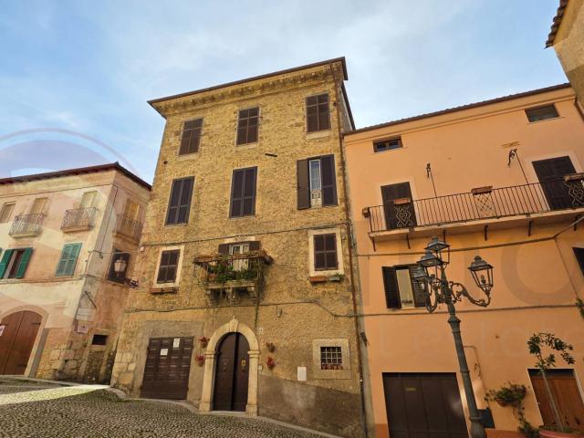 Rustico in vendita a Acropoli di Civitavecchia, Arpino