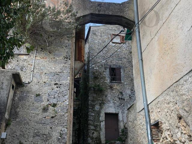 Rustico in vendita a Colle San Magno, Lazio