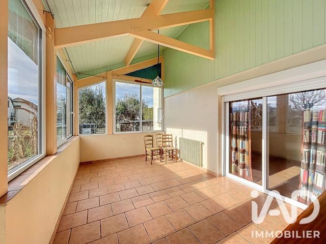 Maison vente à Pau, Abos