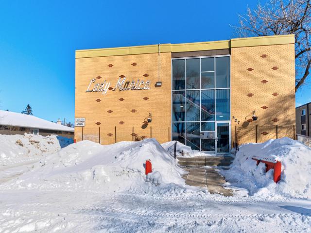 Room for rent in Winnipeg