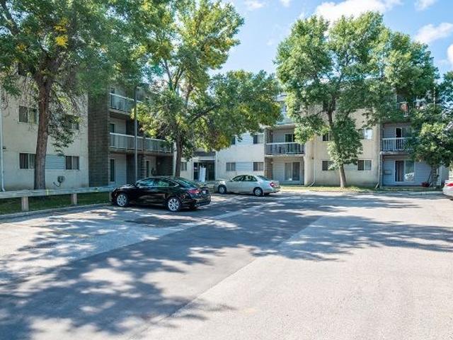 Room for rent in Winnipeg