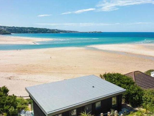 House for sale in Hayle, Cornwall