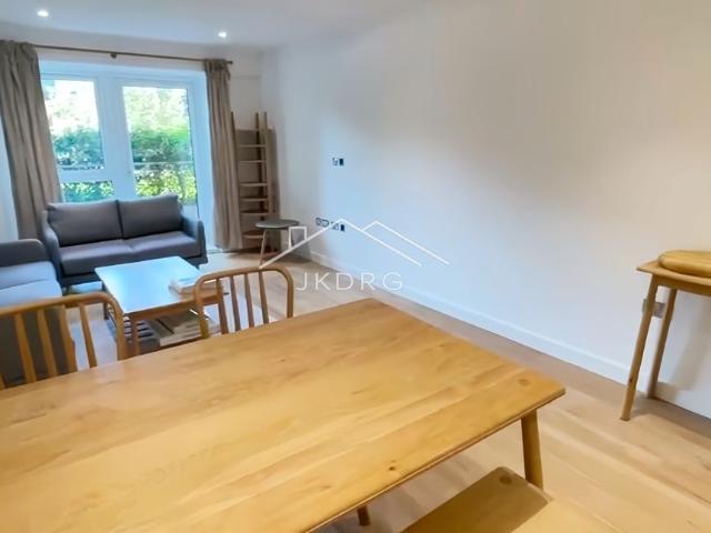Apartment for rent in Grahame Park, Greater London