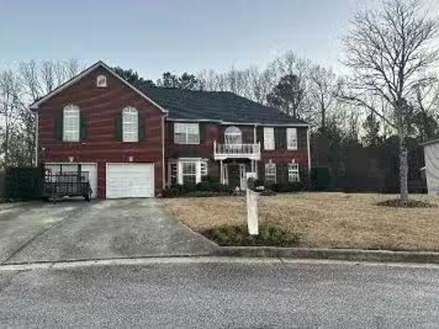 House for sale in Riverdale