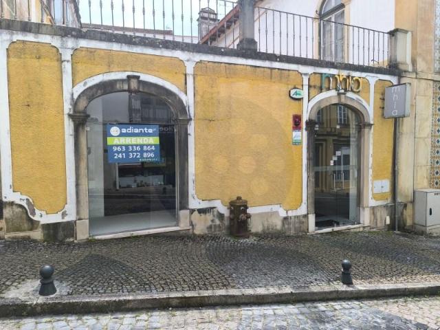 Ponto Comercial alugar em Abrantes