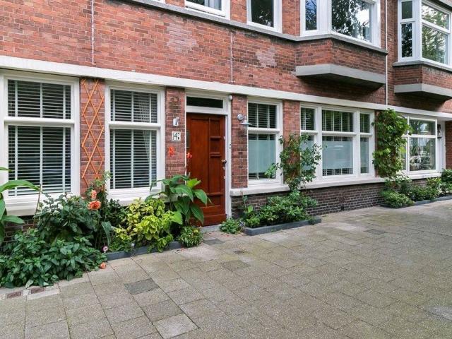 Appartement te huur in Vruchtenbuurt, Den Haag