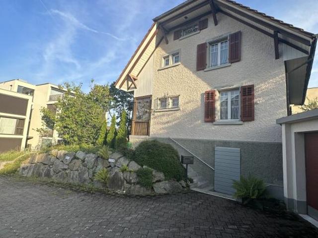 Einfamilienhaus kaufen in Menziken, Aargau