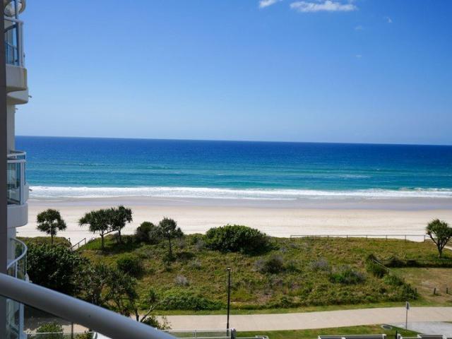 Apartment for sale in Palm Beach, Gold Coast City