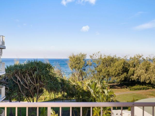 Apartment for sale in Kings Creek, Queensland