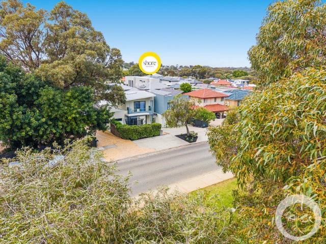 House for sale in City Beach, Town of Cambridge