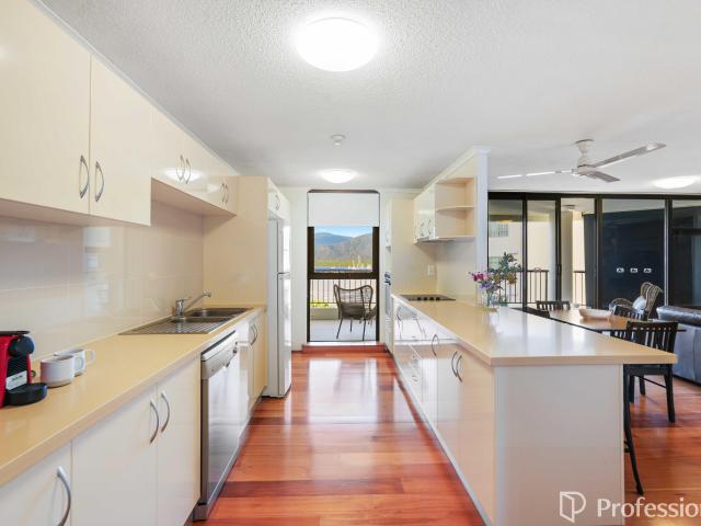 Apartment for sale in Cairns City, Queensland