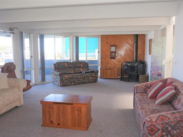 House for sale in Loch Sport, Victoria